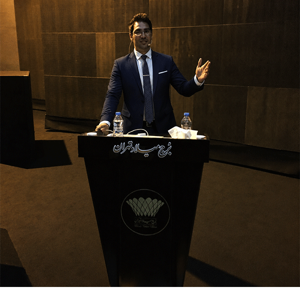 فرشید پاک نژاد هوش کلامی