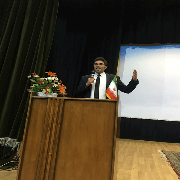 فرشید پاک نژاد سخنرانی و فن بیان